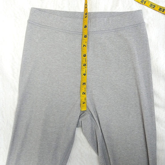 Alo Yoga Leggings *New with No Tags, size S - Picture 6 of 8